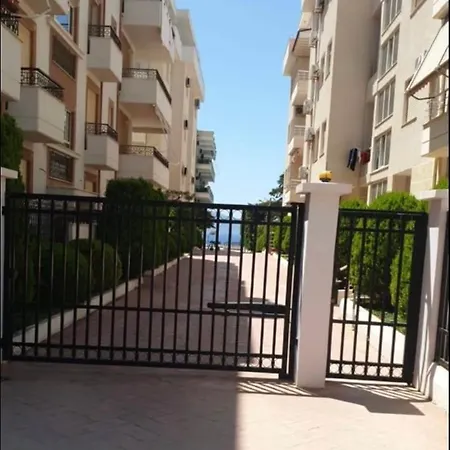 Semesterbostad Seavibe House Vlorë